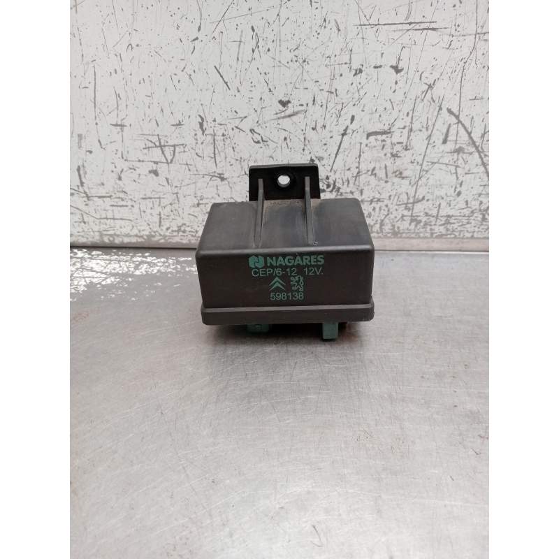 Recambio de caja precalentamiento para peugeot 607 (9d, 9u) 2.2 hdi referencia OEM IAM 598138  2000