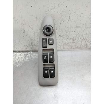 MANDO ELEVALUNAS DELANTERO IZQUIERDO 935702G100 4P 457490 2006