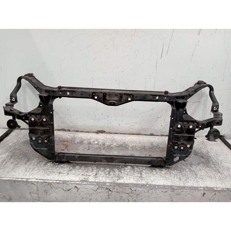 Recambio de panel frontal para kia magentis ii (mg) 2.0 crdi referencia OEM IAM   2006