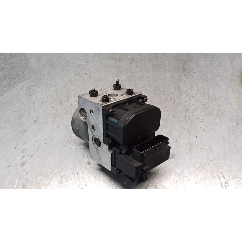 Recambio de abs para audi a4 b5 (8d2) 1.9 tdi referencia OEM IAM 0273004132 0265216411 8E0614111