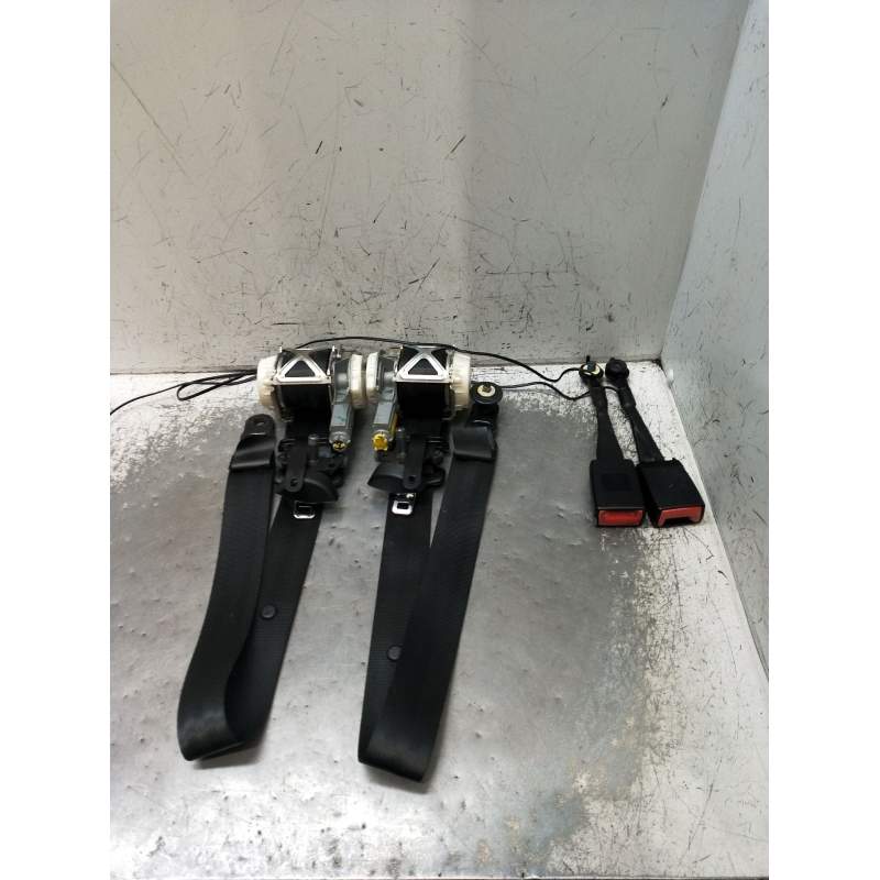 Recambio de juego cinturones delantero para ford fiesta vi (cb1, ccn) 1.25 referencia OEM IAM  5P 2008