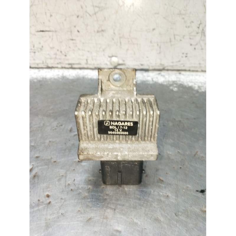 Recambio de caja precalentamiento para citroën c4 i sedán 1.6 hdi referencia OEM IAM 9640469680  2004