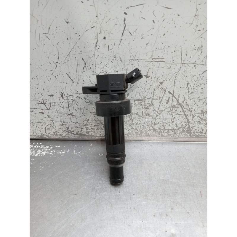Recambio de bobina encendido para kia cee´d (jd) 1.6 gdi referencia OEM IAM 273012B100  2012