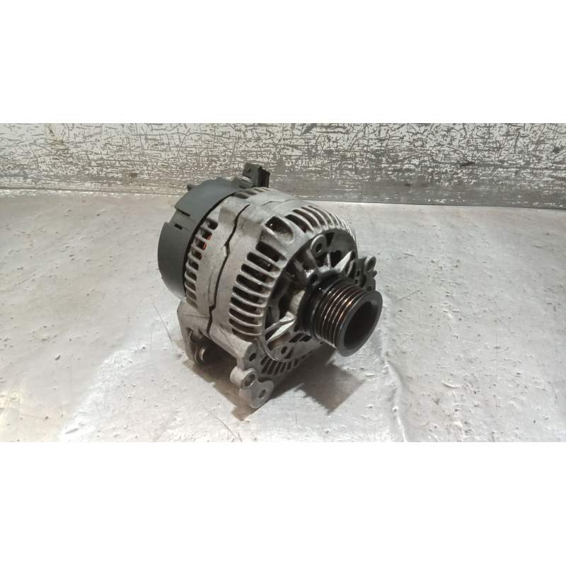 Recambio de alternador para volkswagen golf iii (1h1) 1.9 td, gtd referencia OEM IAM 305501090  