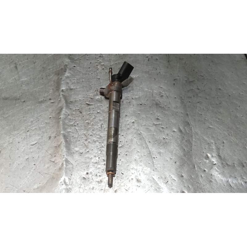 Recambio de inyector para hyundai tucson (tl, tle) 1.6 crdi referencia OEM IAM 338002U000 190702 SIEMENS