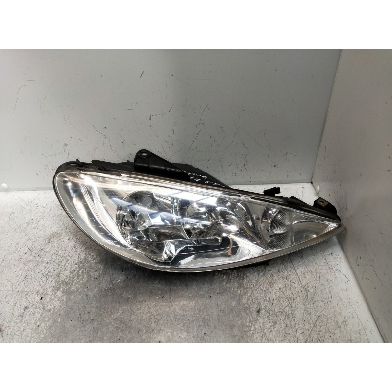 Recambio de faro derecho para peugeot 206 berlina xt referencia OEM IAM   