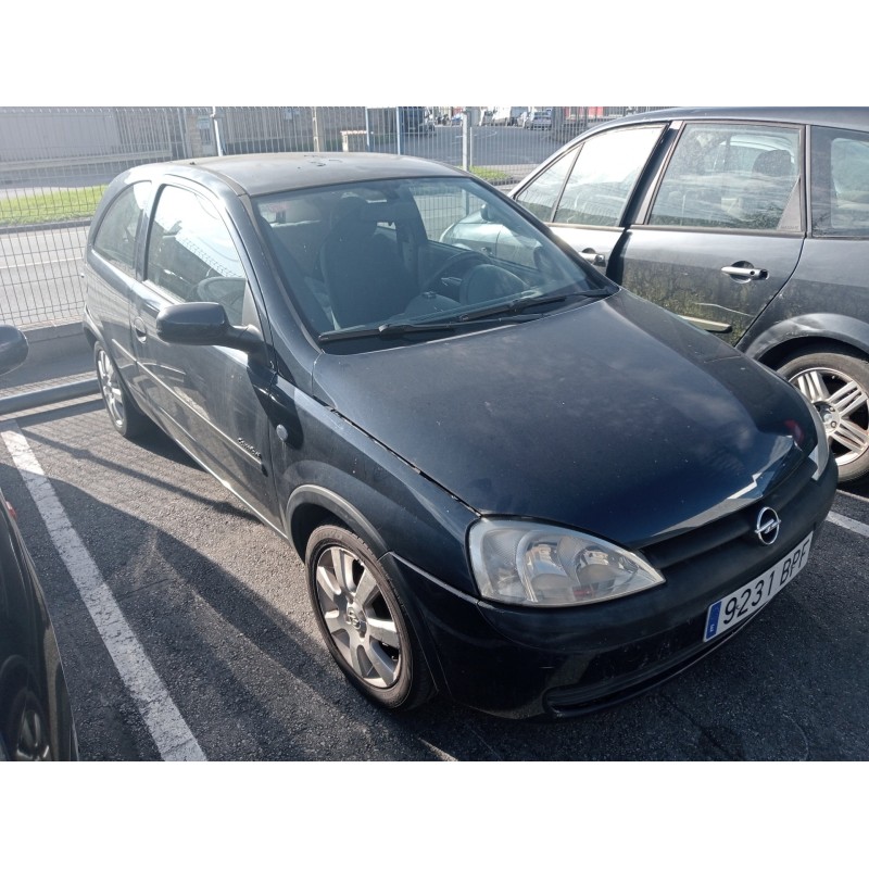 opel corsa c del año 2001