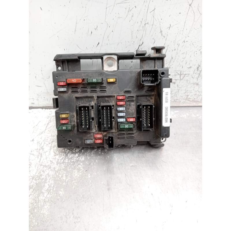 Recambio de caja reles / fusibles para peugeot 807 (eb_) 2.2 referencia OEM IAM 9657608580 BSMB5 2002