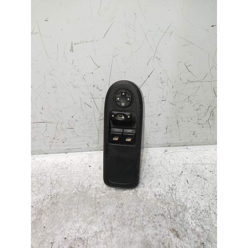 Recambio de mando elevalunas delantero izquierdo para peugeot 308 referencia OEM IAM 96565786XT 3P 2007