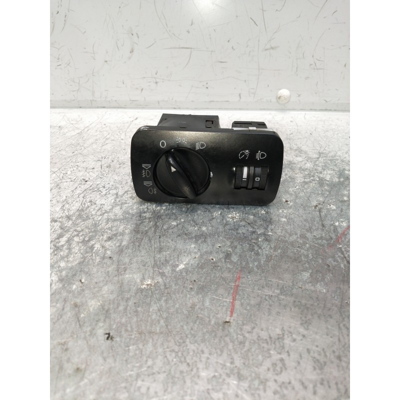 Recambio de mando luces para seat ibiza (6k1) stella referencia OEM IAM   