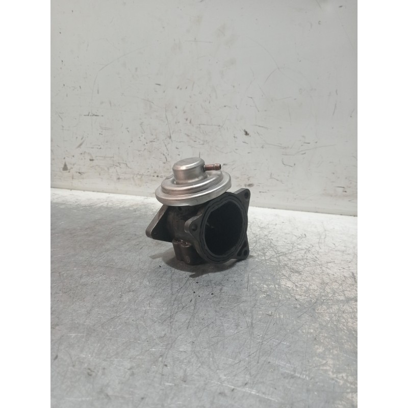 Recambio de valvula egr para volkswagen jetta (1k2) advance referencia OEM IAM 038129637D  