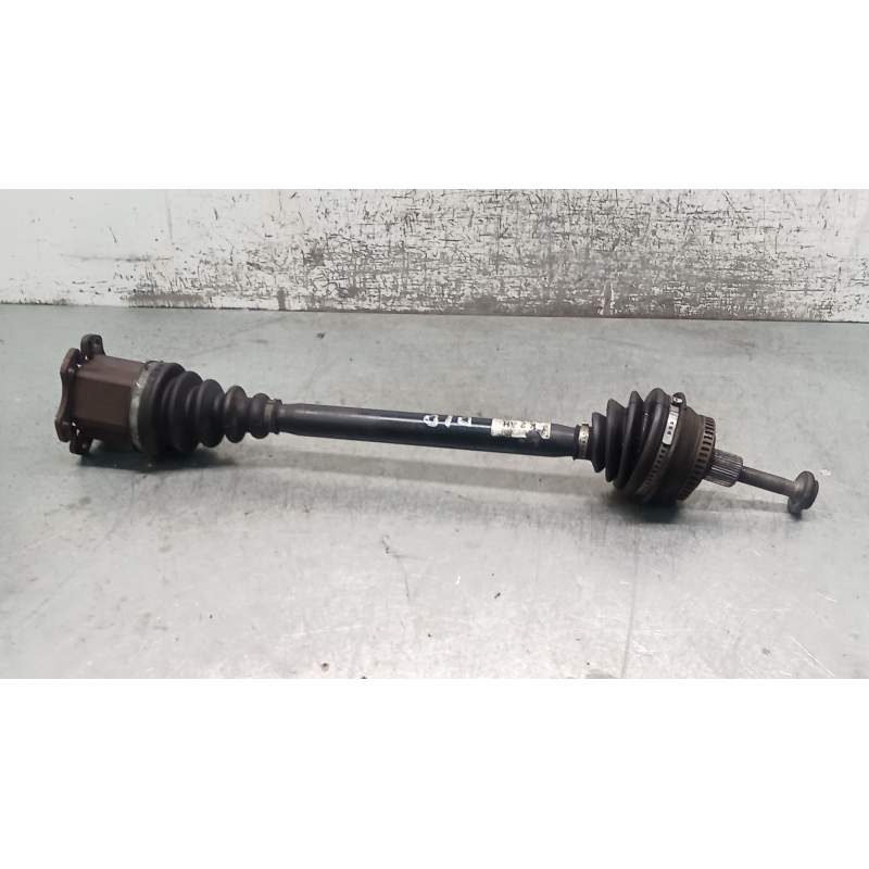 Recambio de transmision delantera derecha para audi a4 b6 (8e2) 1.8 t referencia OEM IAM   01