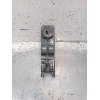 MANDO ELEVALUNAS DELANTERO IZQUIERDO AM5T14A132EA 10007630 2011