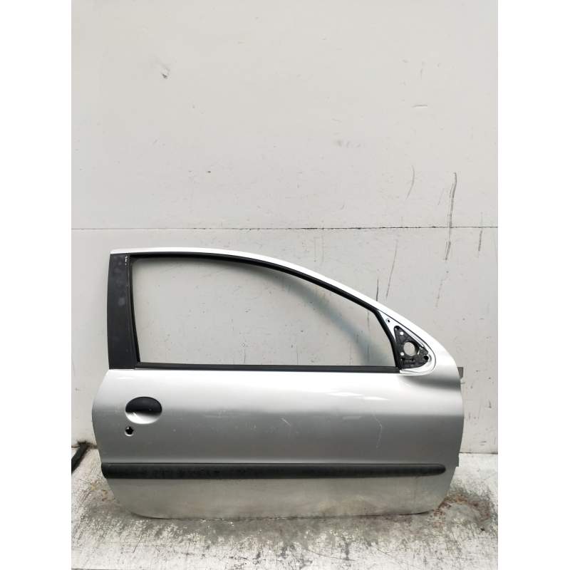 Recambio de puerta delantera derecha para peugeot 206 hatchback (2a/c) 1.4 i referencia OEM IAM  3P 1998