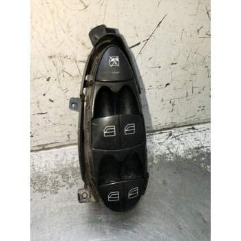 MANDO ELEVALUNAS DELANTERO IZQUIERDO 4P 2005