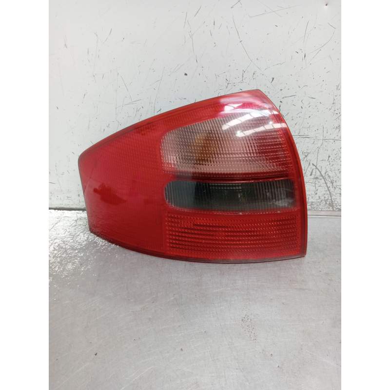 Recambio de piloto trasero izquierdo para audi a6 c5 (4b2, 4b4) 1.9 tdi referencia OEM IAM 4B5945095  
