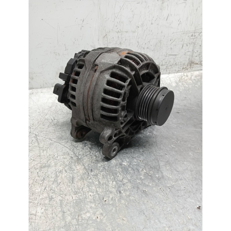 Recambio de alternador para audi a4 berlina (b5) 1.9 tdi referencia OEM IAM 0124515026 028903029B 