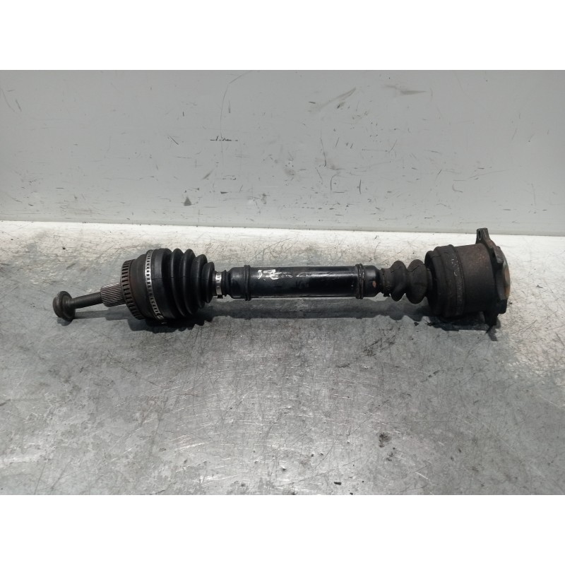 Recambio de transmision delantera izquierda para volkswagen passat variant (3b6) v6 tdi executive referencia OEM IAM 8D0407272AK