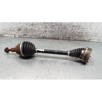 TRANSMISION DELANTERA IZQUIERDA 5Q0407271A 16
