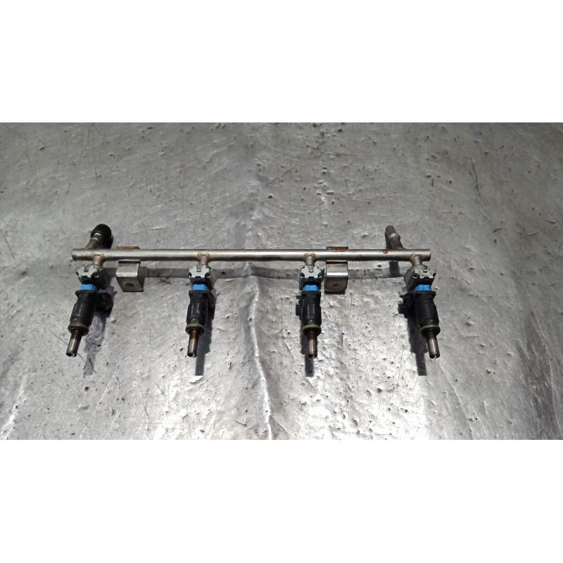 Recambio de rampa inyectora para opel astra j (p10) 1.6 (68) referencia OEM IAM 55562599 A138C02132 10