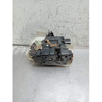 MOTOR CIERRE CENTRALIZADO DELANTERO IZQUIERDO 5P 2001