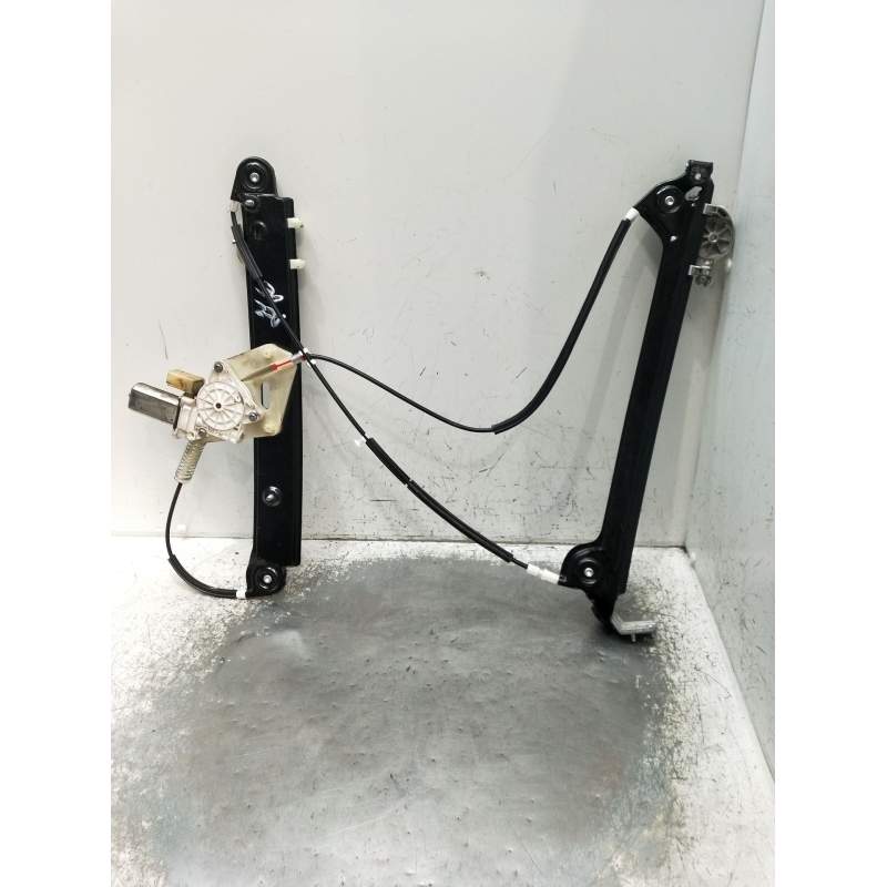 Recambio de elevalunas delantero derecho para bmw 1 coupé (e82) 123 d referencia OEM IAM  2P 2007