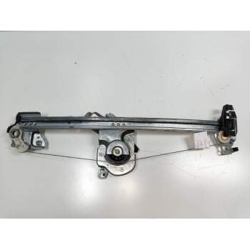 ELEVALUNAS DELANTERO DERECHO 400970B 5P 2002