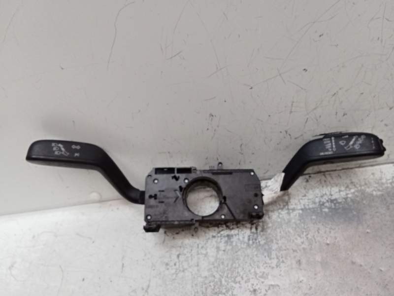 Recambio de mando luces para skoda fabia (5j2 ) 1.4 tdi referencia OEM IAM   