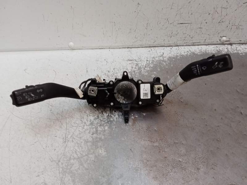 Recambio de mando luces para skoda suberb (3t4) elegance referencia OEM IAM   