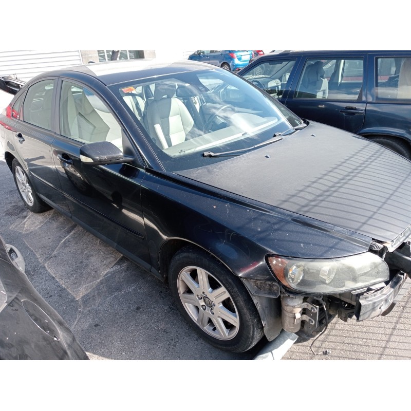 volvo s40 berlina del año 2006