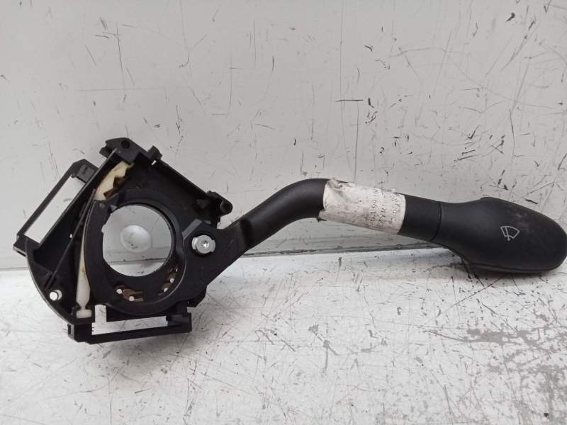 Recambio de mando limpia para seat cordoba berlina (6k2) 1.6 referencia OEM IAM   