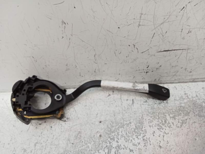 Recambio de mando limpia para seat malaga 1.5 cat referencia OEM IAM   