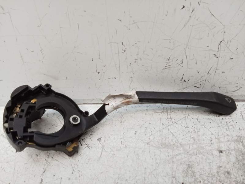 Recambio de mando limpia para seat malaga 1.5 cat referencia OEM IAM   