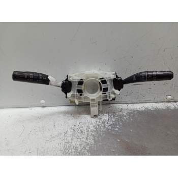 MANDO LUCES 83111FG13 83111FG130 