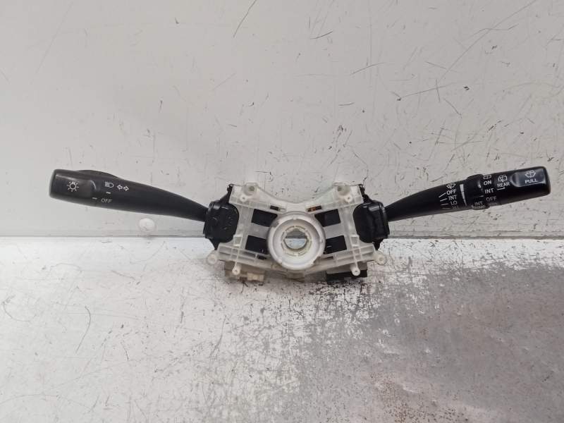 Recambio de mando luces para toyota picnic (m10) 2.2 turbodiesel referencia OEM IAM 843101E460  