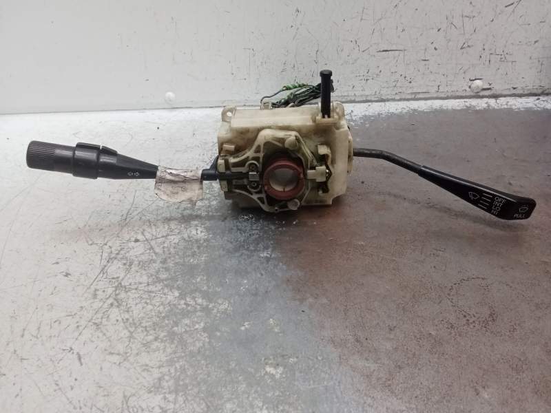 Recambio de mando luces para toyota land cruiser (j7) 2.0 td referencia OEM IAM   