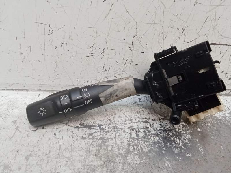 Recambio de mando luces para toyota avensis berlina (t25) 1.8 16v cat referencia OEM IAM   