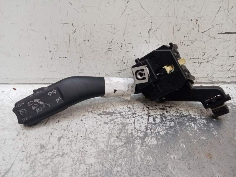 Recambio de mando luces para volkswagen golf v berlina (1k1) trendline referencia OEM IAM   