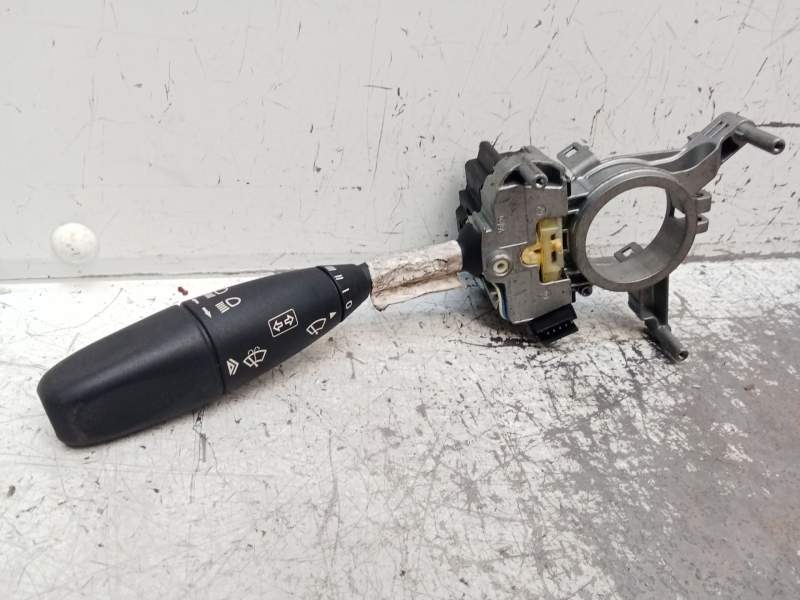 Recambio de mando luces para volkswagen crafter caja cerrada referencia OEM IAM   