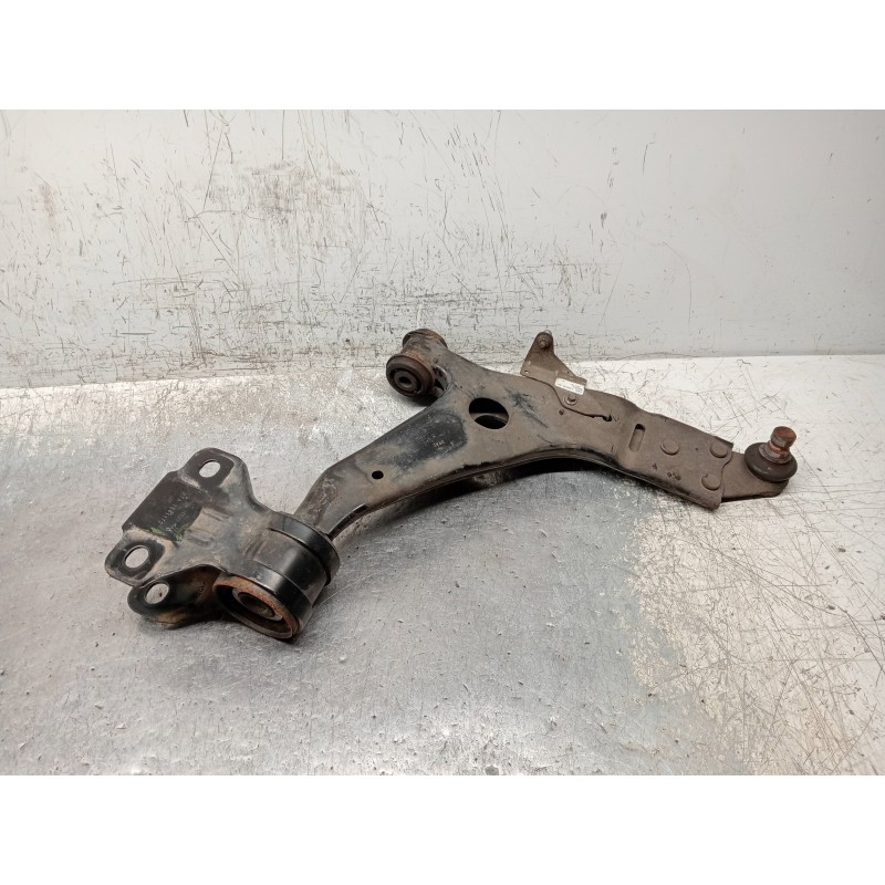 Recambio de brazo suspension inferior delantero derecho para ford kuga (cbs) titanium referencia OEM IAM   