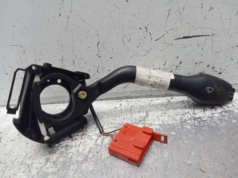 Recambio de mando limpia para volkswagen polo berlina (6n1) 1.0 referencia OEM IAM   
