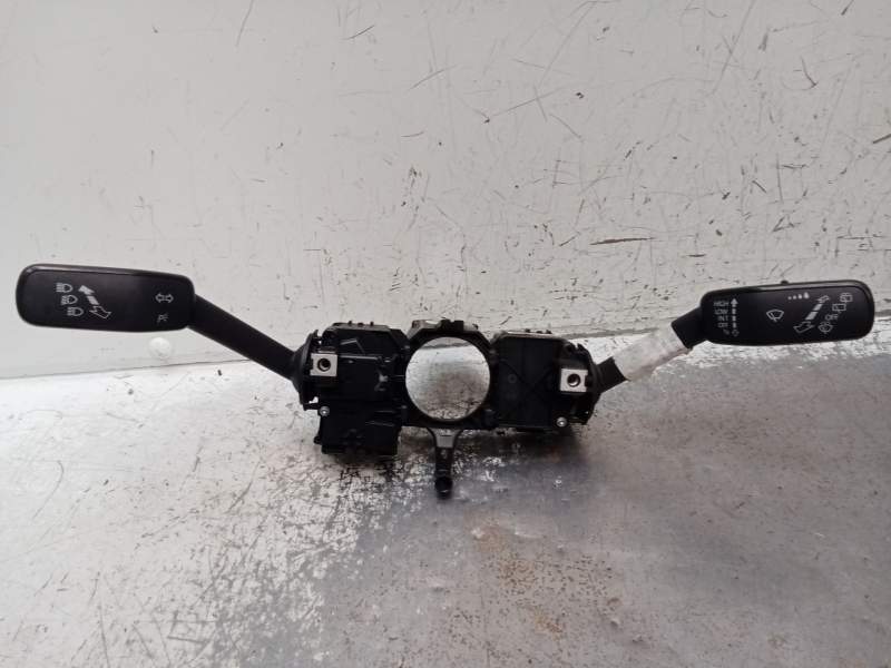 Recambio de mando luces para volkswagen polo (6c1) 1.0 referencia OEM IAM   