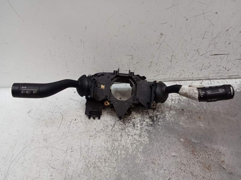 Recambio de mando luces para volkswagen touareg (7la) 3.0 v6 tdi dpf referencia OEM IAM   