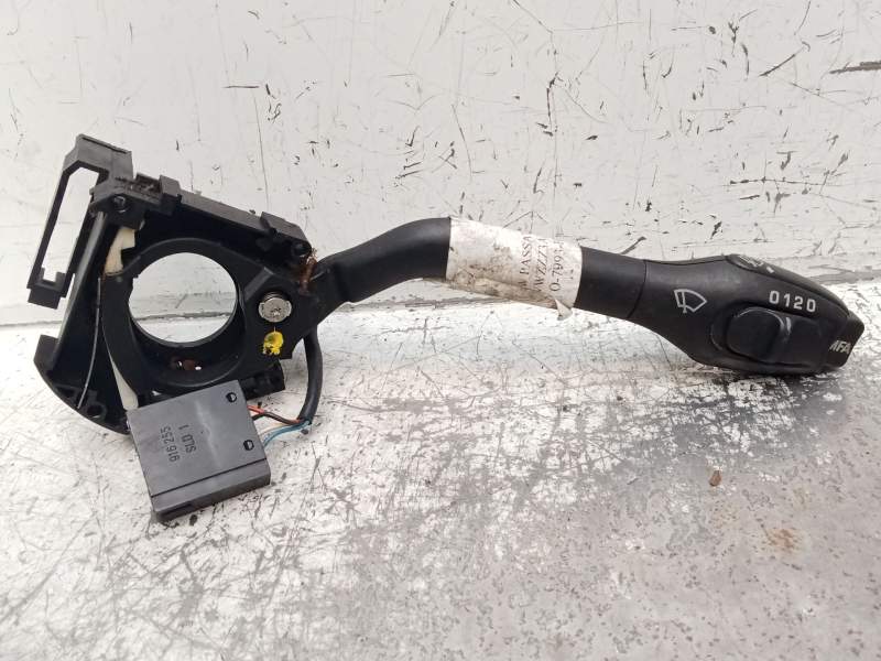 Recambio de mando limpia para volkswagen passat berlina (312) 2.0 referencia OEM IAM   