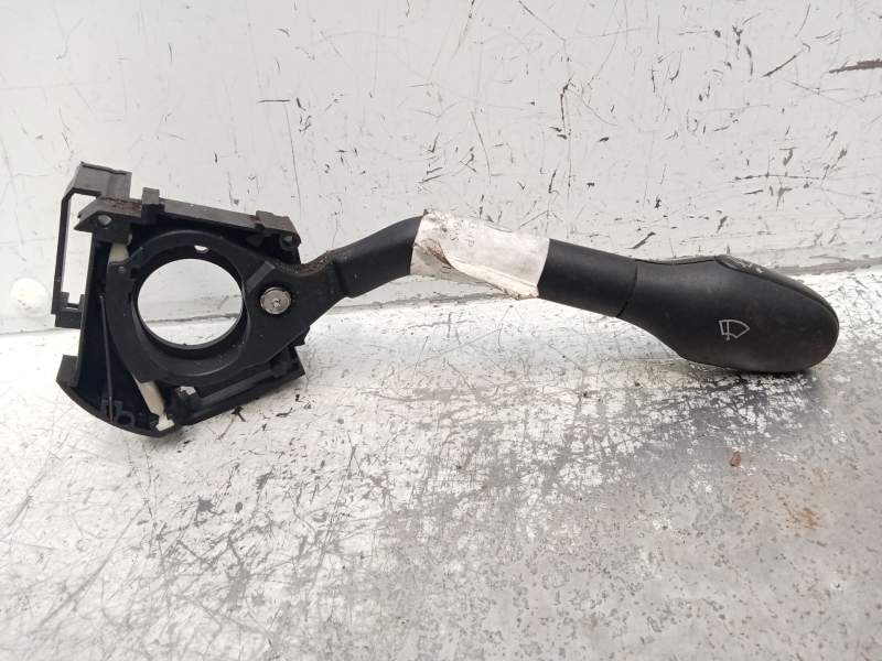 Recambio de mando limpia para volkswagen vento (1h2) 1.8 referencia OEM IAM   