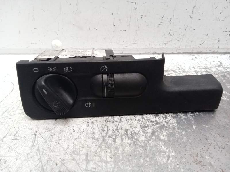 Recambio de mando luces para volkswagen passat berlina (3a2) 1.9 tdi referencia OEM IAM   