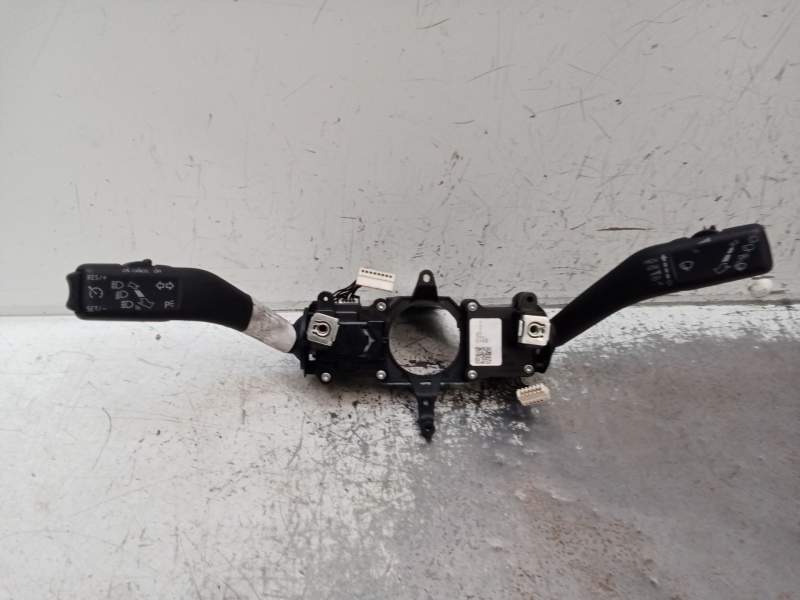 Recambio de mando luces para volkswagen scirocco (138) r-line bmt referencia OEM IAM   