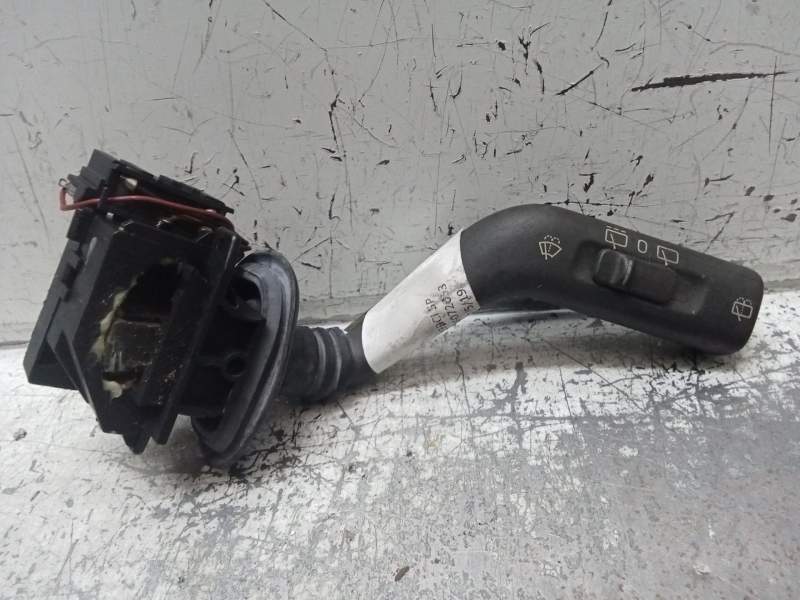 Recambio de mando limpia para volvo v40 familiar 1.9 d+ (85kw) referencia OEM IAM   