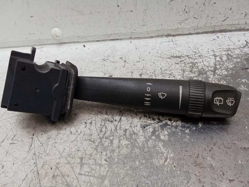 Recambio de mando limpia para volvo v70 familiar 2.4 20v turbo cat referencia OEM IAM   