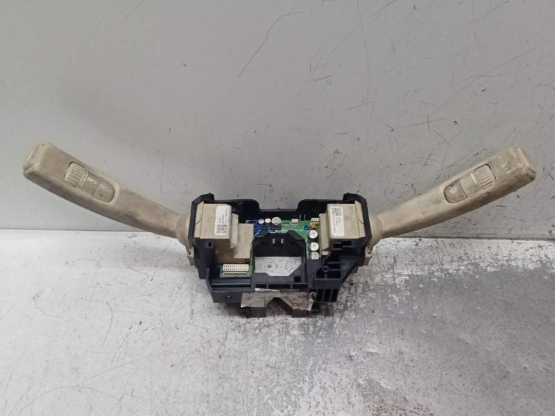 Recambio de mando luces para volvo s80 berlina 4.4 v8 cat referencia OEM IAM   